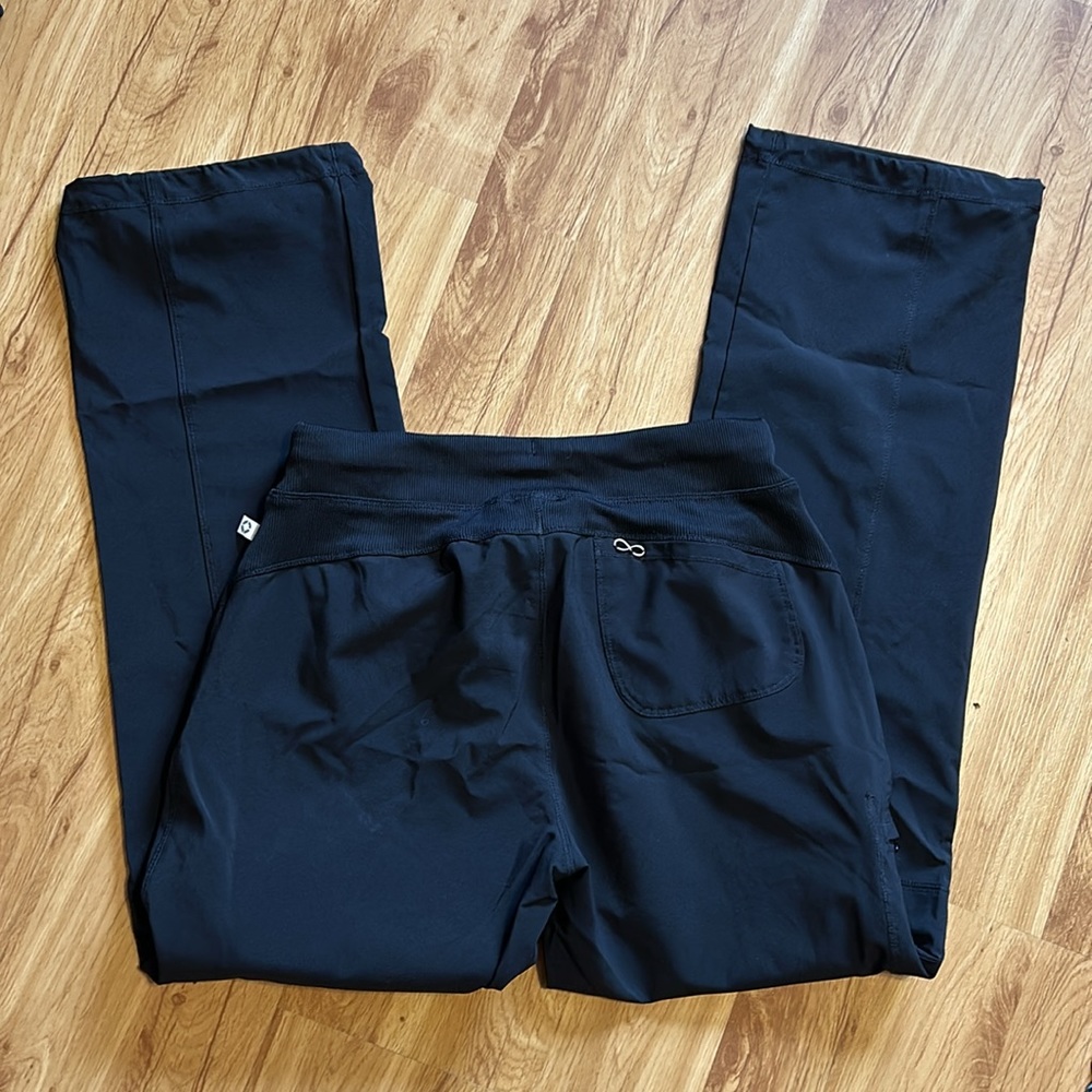 Cherokee scrub pants - Picture 3 of 4